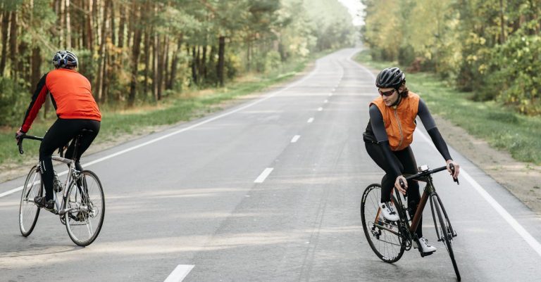 optimiza tu rendimiento con entrenamientos de ciclismo efectivos. descubre consejos, planes de entrenamiento y técnicas para mejorar tu resistencia y velocidad en la bicicleta.