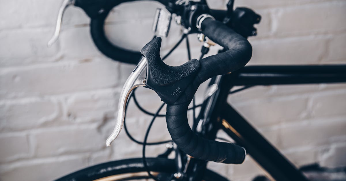 descubre una amplia gama de accesorios para ciclismo que mejorarán tu experiencia sobre la bicicleta. encuentra lo último en herramientas, ropa, y equipamiento para ciclistas de todos los niveles. ¡pedalea con estilo y seguridad!