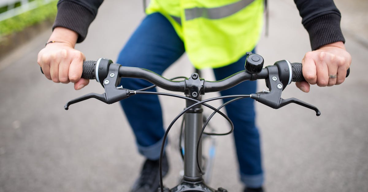 descubre la mejor selección de cursos de ciclismo para mejorar tus habilidades, desde principiantes hasta avanzados. aumenta tu resistencia, técnica y disfruta de emocionantes rutas en bicicleta.