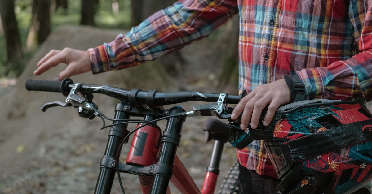 descubre nuestros guantes de ciclismo: confortables, transpirables y con un agarre superior para mejorar tu rendimiento. ideal para ciclistas de todos los niveles.