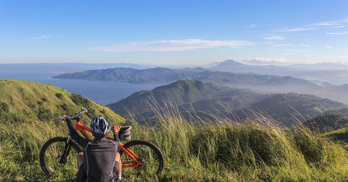 descubre cómo mejorar tu rendimiento en ciclismo con consejos prácticos, rutinas de entrenamiento y estrategias de progresión. eleva tu nivel y disfruta al máximo de cada recorrido sobre la bicicleta.