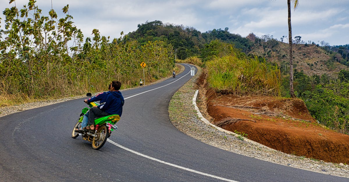 descubre las mejores rutas de ciclismo que te llevan a través de paisajes impresionantes y aventuras inolvidables. perfectas para ciclistas de todos los niveles.