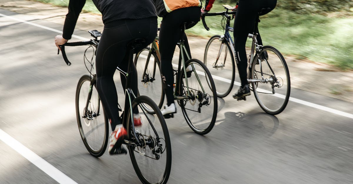 mejora tu rendimiento en ciclismo con nuestros entrenamientos especializados. descubre cómo optimizar tu técnica, resistencia y velocidad para alcanzar tus objetivos en la bicicleta.