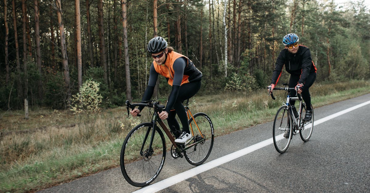 descubre cómo establecer y alcanzar tus objetivos de entrenamiento en ciclismo. mejora tu rendimiento, aumenta tu resistencia y disfruta de cada ruta con nuestros consejos y estrategias efectivas.